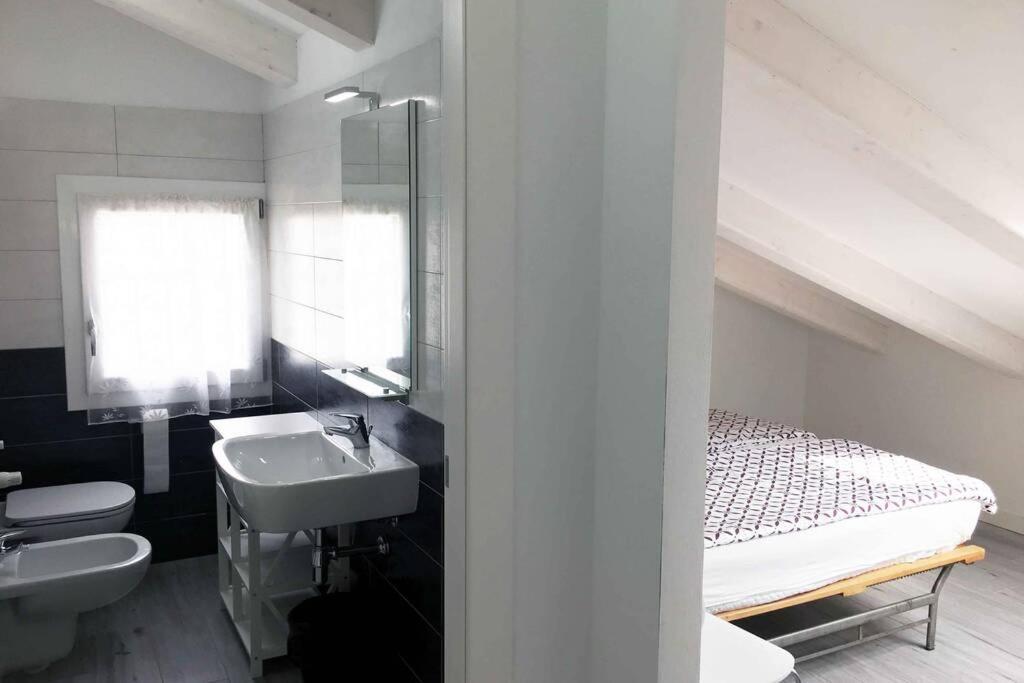 Апартаменты Peschieraview Duplex X7 Пескьера-дель-Гарда Экстерьер фото