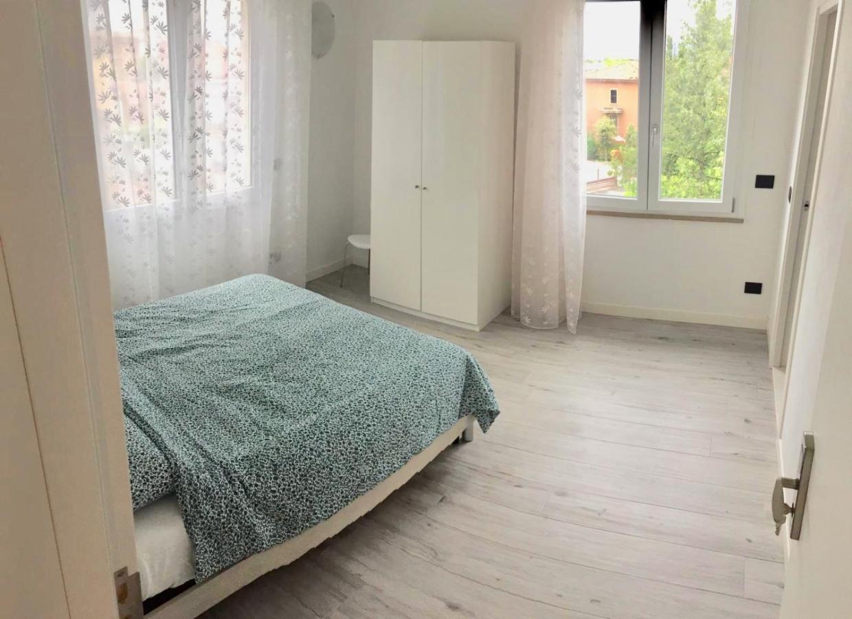 Апартаменты Peschieraview Duplex X7 Пескьера-дель-Гарда Экстерьер фото